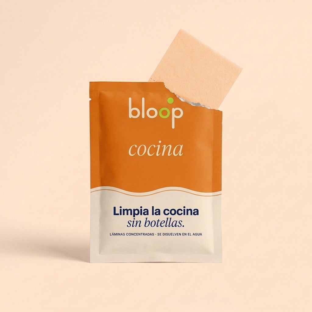 Sobre de láminas Bloop para limpiar la cocina